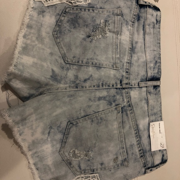 Jean cut off shorts - Picture 6 of 6